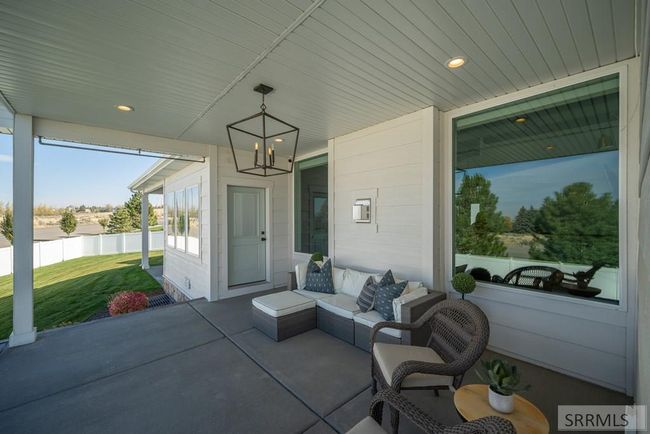 6353 E Tower Castle Loop, House other with 5 bedrooms, 3 bathrooms and 3 parking in Ammon ID | Image 67