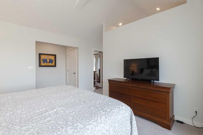 127 Stratton Pk Sw, House other with 4 bedrooms, 3 bathrooms and 4 parking in Calgary AB | Image 19