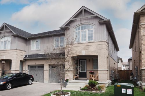 27 Gleason Cres, Kitchener, ON, N2M0B7 | Card Image