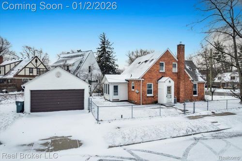 1634 Crooks Rd, Royal Oak, MI, 48067-1354 | Card Image