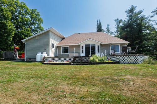 106 Coldstream Rd, Fenelon Falls, ON, K0M1N0 | Card Image