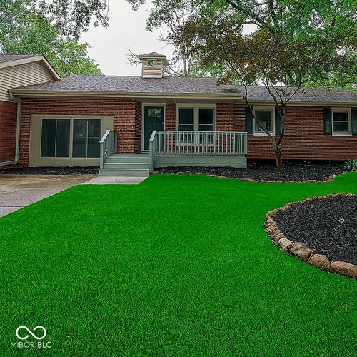940 S Westchester Park Dr, Yorktown, IN, 47396-9320 | Card Image