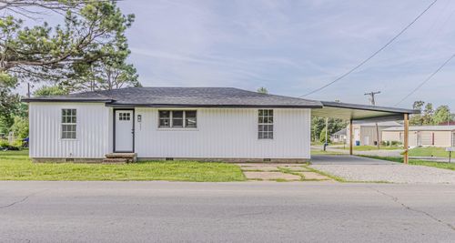 207 W Franklin St, Marmaduke, AR, 72443-9584 | Card Image