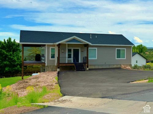 2582 S Country Club Way, Garden City, UT, 84028 | Card Image