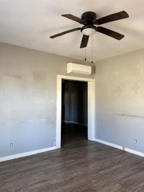 601 E South St, Cordell, OK, 73632-5439 | Card Image