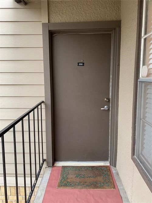 apt-2020-5300 Keller Springs Rd, Dallas, TX, 75248-2703 | Card Image