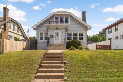 1800 Penn Ave N, Minneapolis, MN, 55411-3056 | Card Image