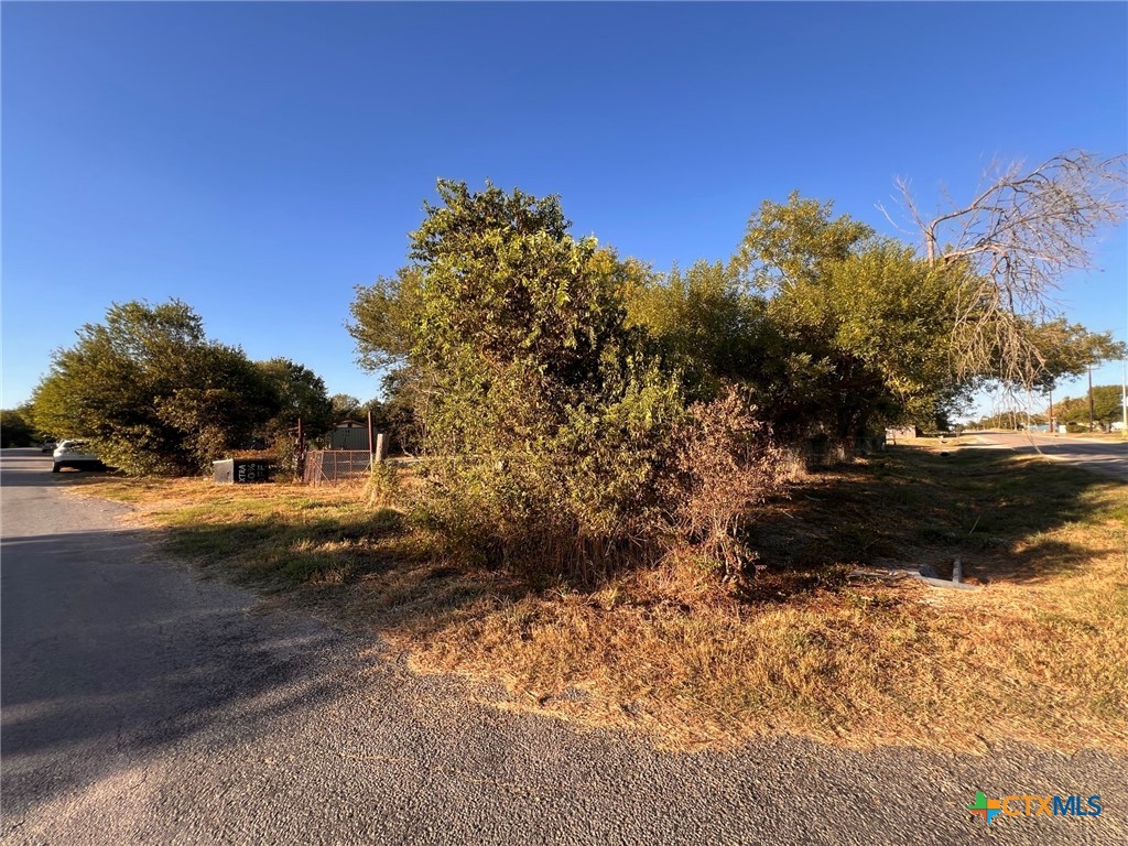Cedarside St, San Marcos, TX 78666