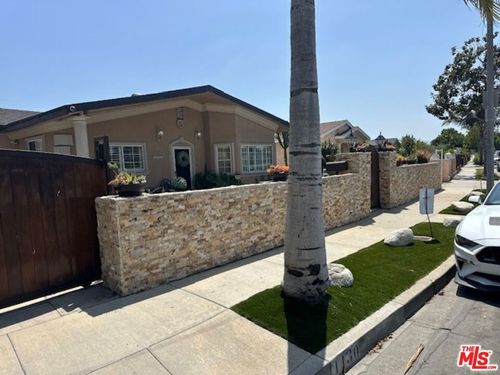 1130 E 66th Street, Inglewood, CA, 90302 | Card Image