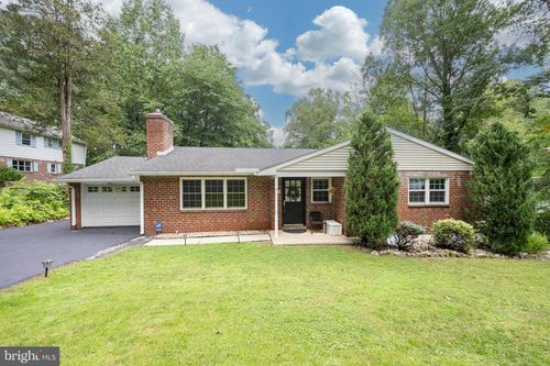 1242 Fairview Ave, HAVERTOWN, PA, 19083-4219 | Card Image