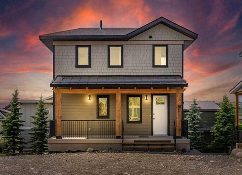 647 Cottageclub Bend, Rural Rocky View County, AB, T4C1B1 | Card Image