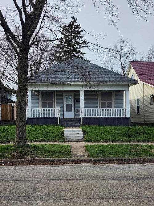 718 E Temple Street, Washington Court House, OH, 43160 | Card Image