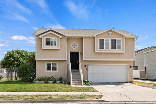 109 E 1875 N, North Ogden, UT, 84414-7257 | Card Image