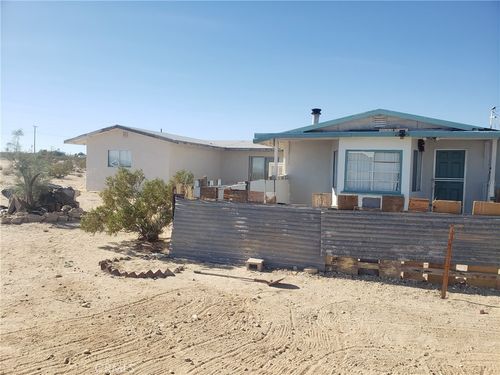 69626 Pluto St, 29 Palms, CA, 92277 | Card Image