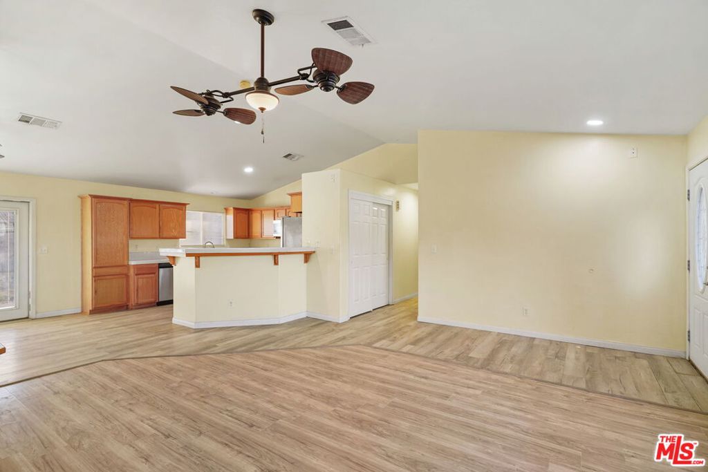 Residential in Wasco 5