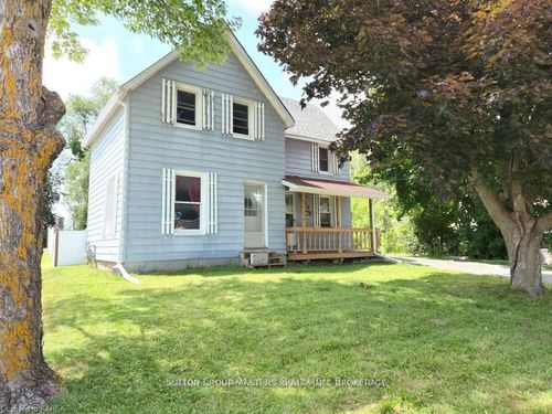 660 Stone St N, Gananoque, ON, K7G1Z3 | Card Image