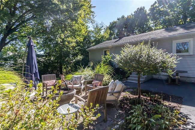180 Putting Green Rd, House other with 3 bedrooms, 2 bathrooms and null parking in Fairfield CT | Image 27