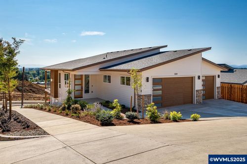 2019 Nw Century Dr, Corvallis, OR, 97330-1487 | Card Image