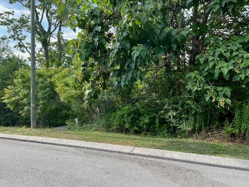 21182112 Short Leaf Ln, Soddy Daisy, TN, 37379 | Card Image