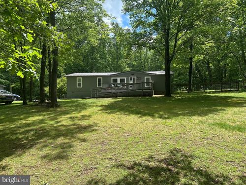 255 Sleepy Woods Rd, Cross Junction, VA, 22625-1657 | Card Image