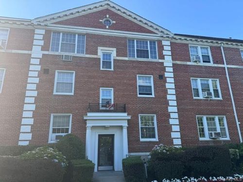 1f-127 Second Street, Hempstead, NY, 11530 | Card Image