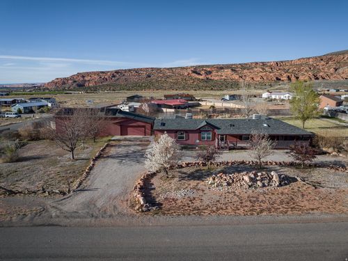 69 E Coronado Ln, Moab, UT, 84532-3780 | Card Image