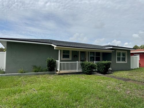 6743 Burlington Ave N, ST PETERSBURG, FL, 33710-7621 | Card Image