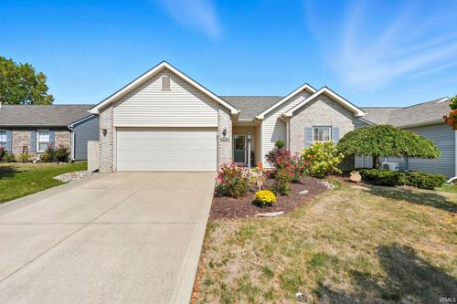 212 Caperiole Pl, Fort Wayne, IN, 46825-8308 | Card Image