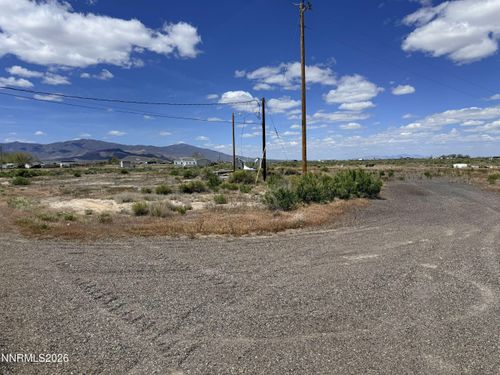 1881 Presidential Blvd, Battle Mountain, NV, 89820-2411 | Card Image