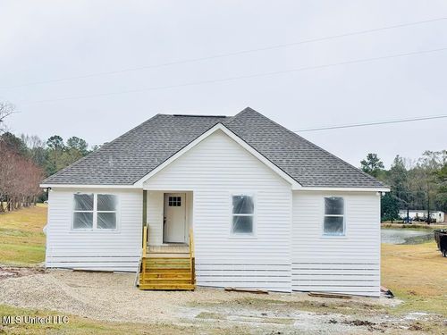 271 Oscar Smith Road, Carriere, MS, 39426 | Card Image