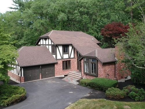 5 Rust Ln, North Reading, MA, 01864-2812 | Card Image
