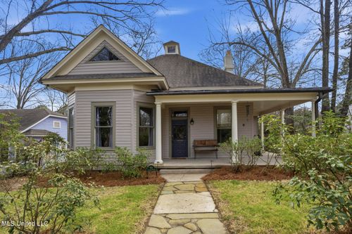 915 Gillespie St, Jackson, MS, 39202-1717 | Card Image