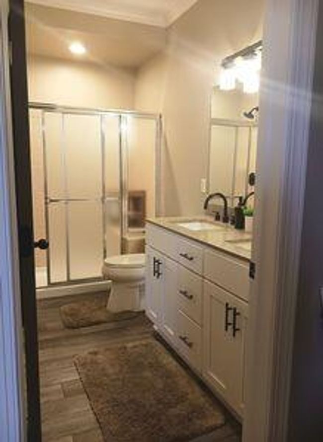 935 Stony Lake Ct, Condo with 2 bedrooms, 3 bathrooms and null parking in Oxford MI | Image 15
