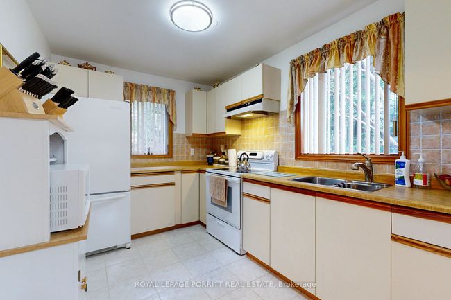 1153 Greening Ave, House other with 3 bedrooms, 1 bathrooms and 2 parking in Mississauga ON | Image 9