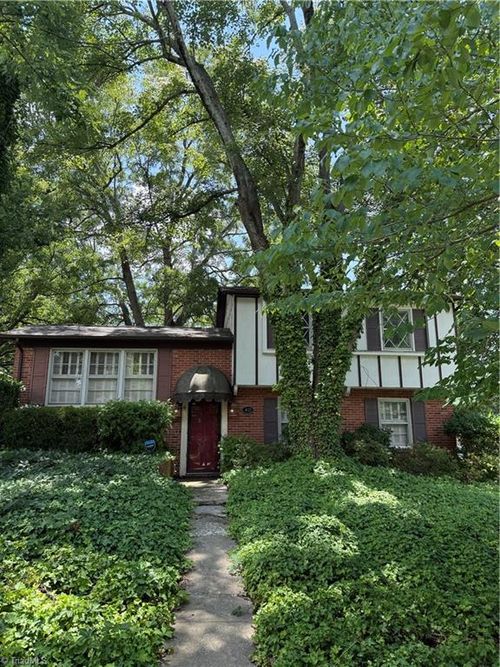 4125 Beckford Dr, Greensboro, NC, 27407-3112 | Card Image