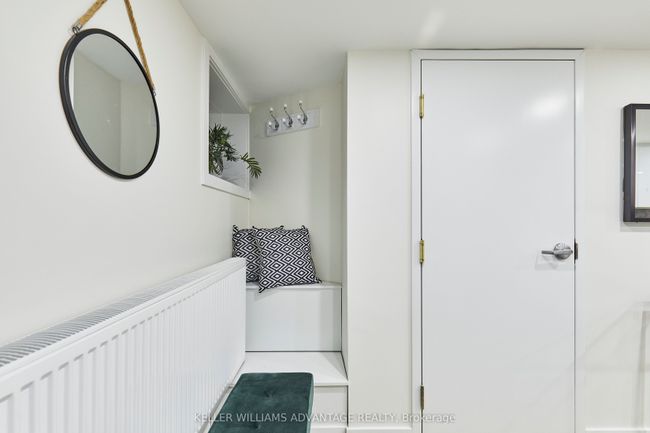 233 Kingston Rd, Home with 3 bedrooms, 3 bathrooms and 2 parking in Toronto ON | Image 15