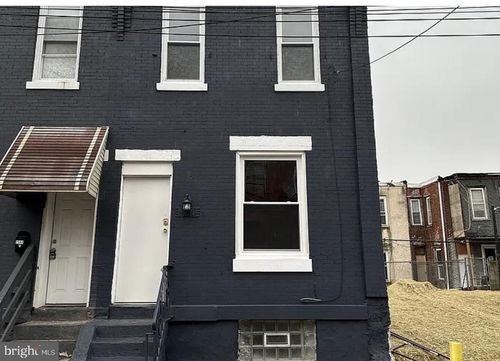 2546 W Seltzer St, PHILADELPHIA, PA, 19132-3210 | Card Image