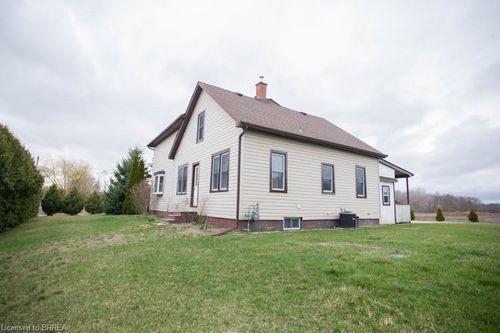 {{alt}} | Card Image