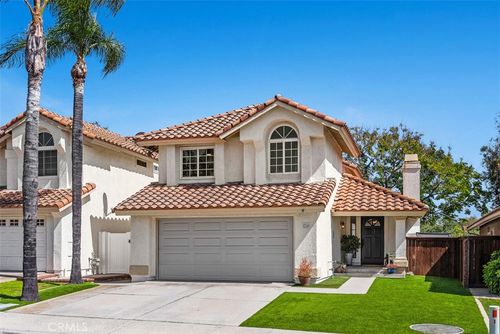 20 Crucillo, Rancho Santa Margarita, CA, 92688-1233 | Card Image