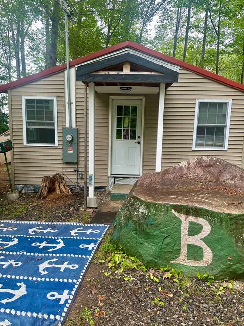 19 Abnaki Path, Gilmanton, NH, 03237-5000 | Card Image