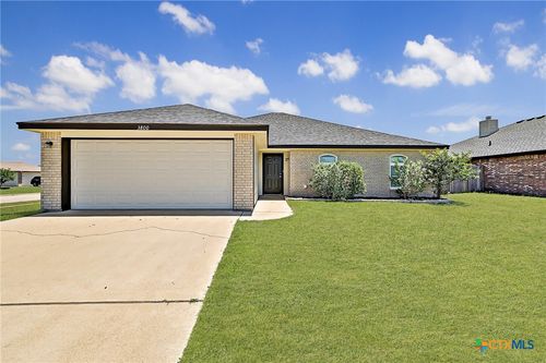3800 Joshua Taylor Dr, Killeen, TX, 76549-5516 | Card Image