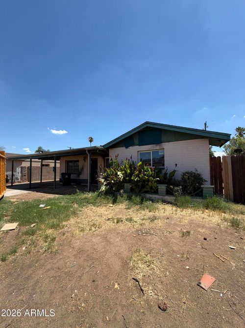 8223 W Clarendon Ave, Phoenix, AZ, 85033-3428 | Card Image