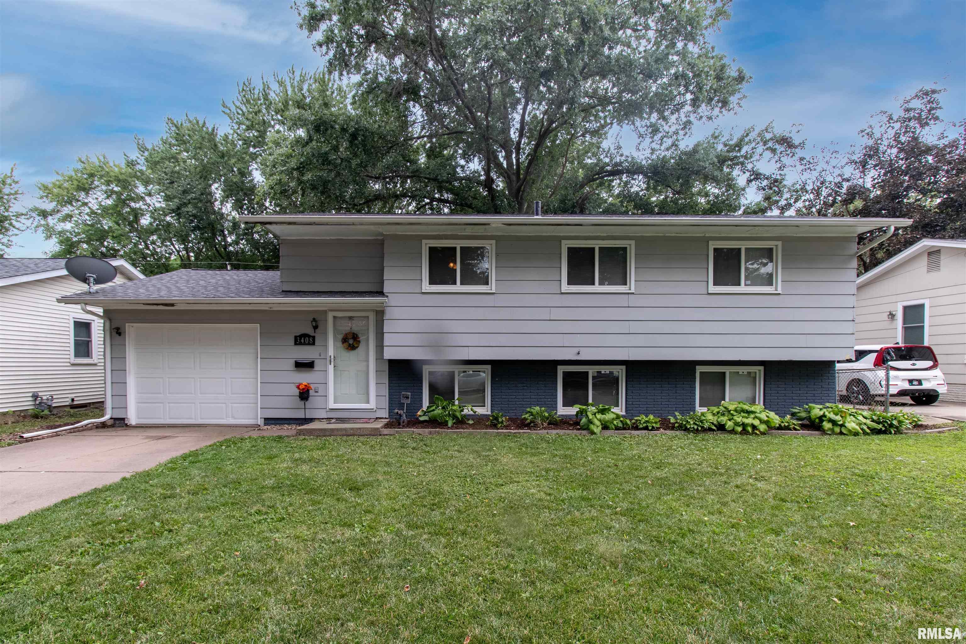 Kimberly Downs Rd, Davenport, IA 52807