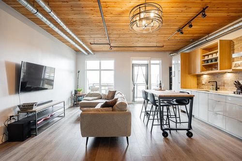 307-4223 Hastings St, Burnaby, BC, V5C2J5 | Card Image