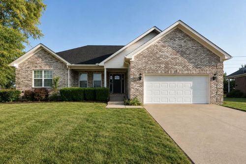 428 Fonso Cir, Bowling Green, KY, 42104-5582 | Card Image