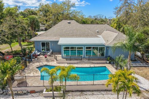 700 Tropical Cir, SARASOTA, FL, 34242-1439 | Card Image