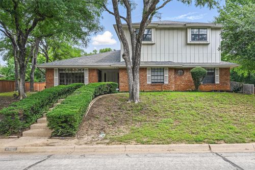 4705 Woodview St, Arlington, TX, 76013-4123 | Card Image