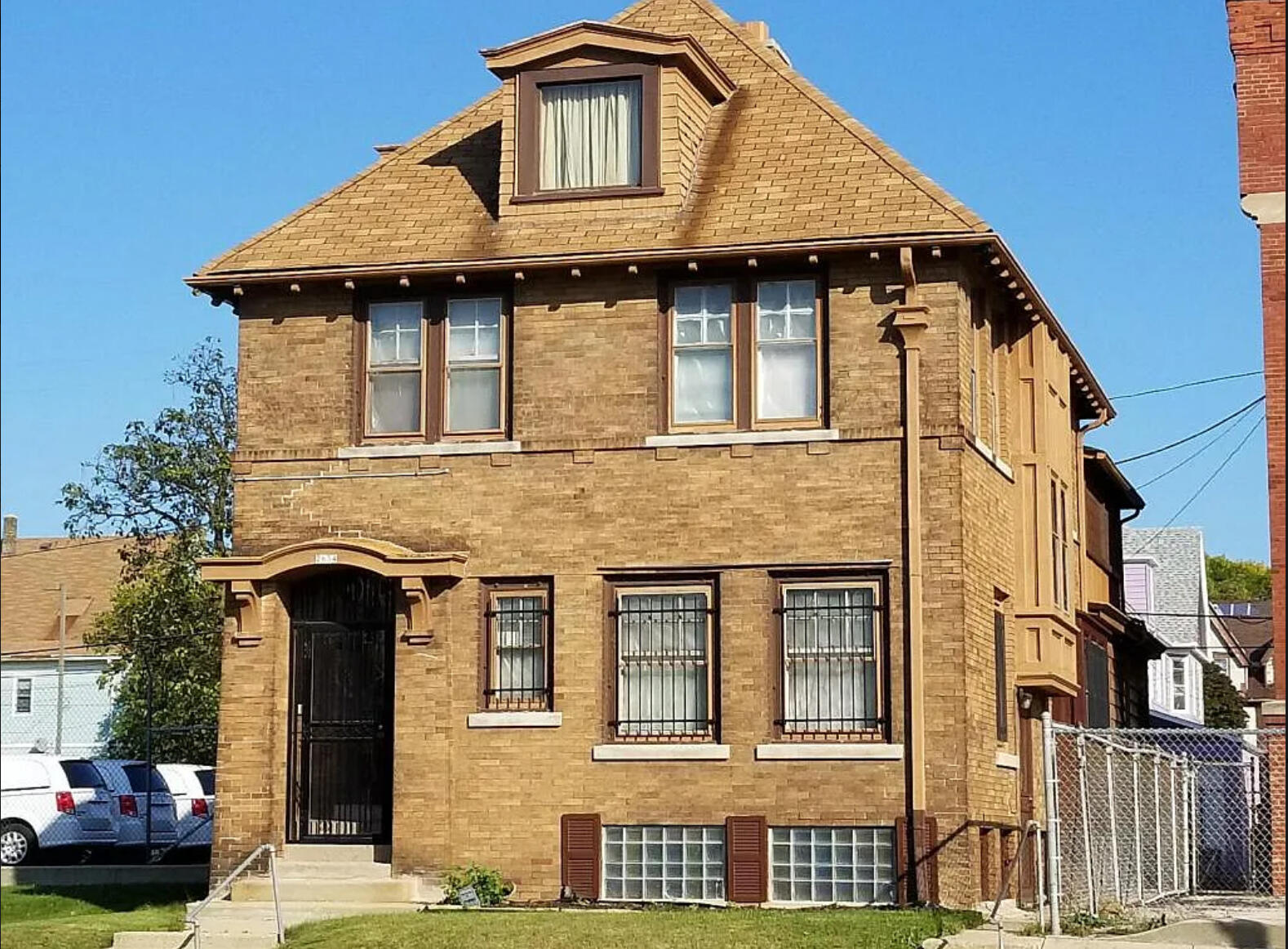 2634 N Dr. Martin Luther King Jr. Dr N, For Rent in MILWAUKEE Zoocasa