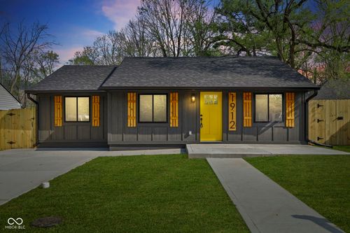 1912 E 66th St, Indianapolis, IN, 46220-1206 | Card Image