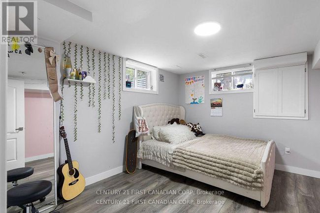 5270 Trafalgar St, House other with 5 bedrooms, 3 bathrooms and 6 parking in Dorchester ON | Image 20